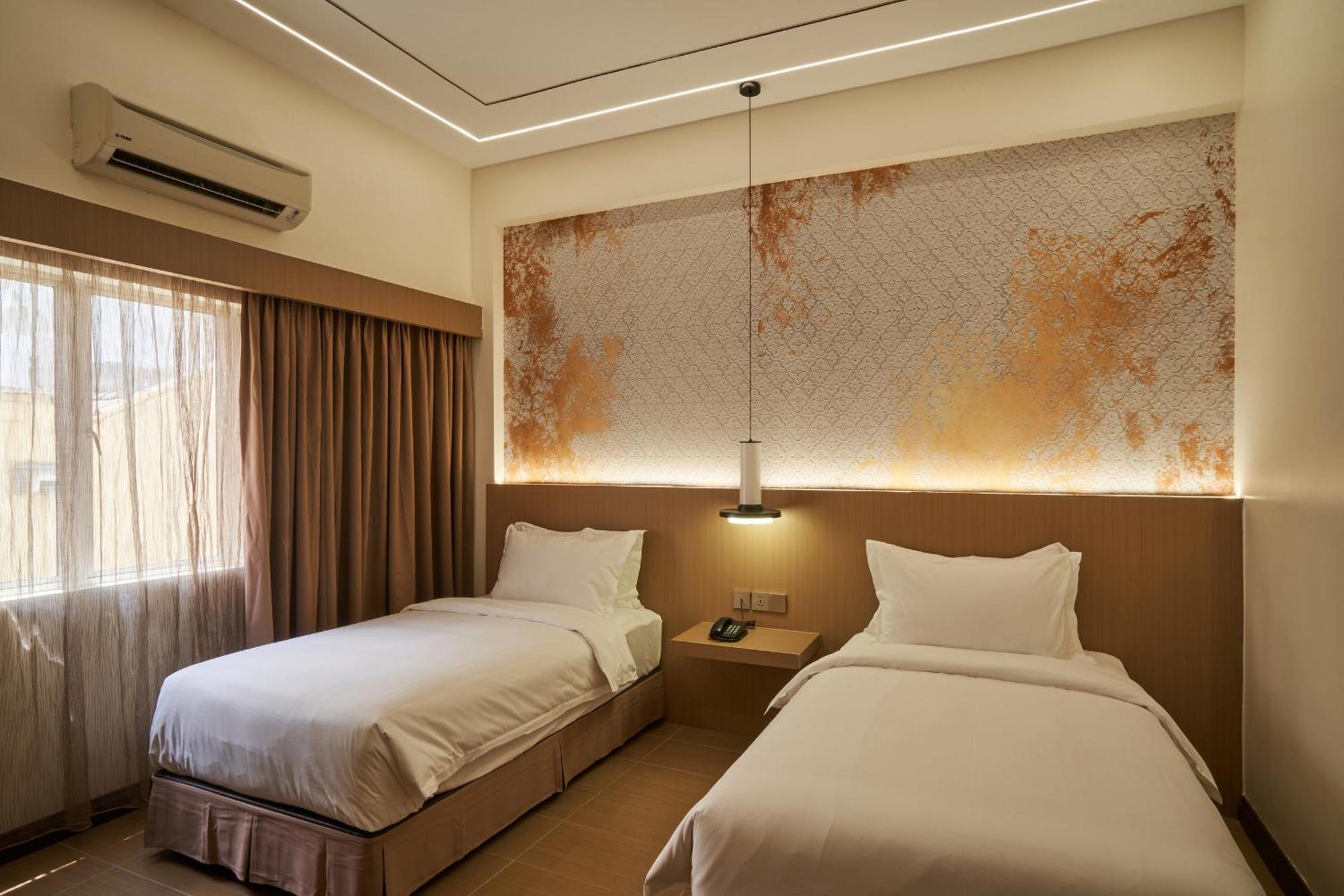 Btc Hotel Malacca Exterior photo